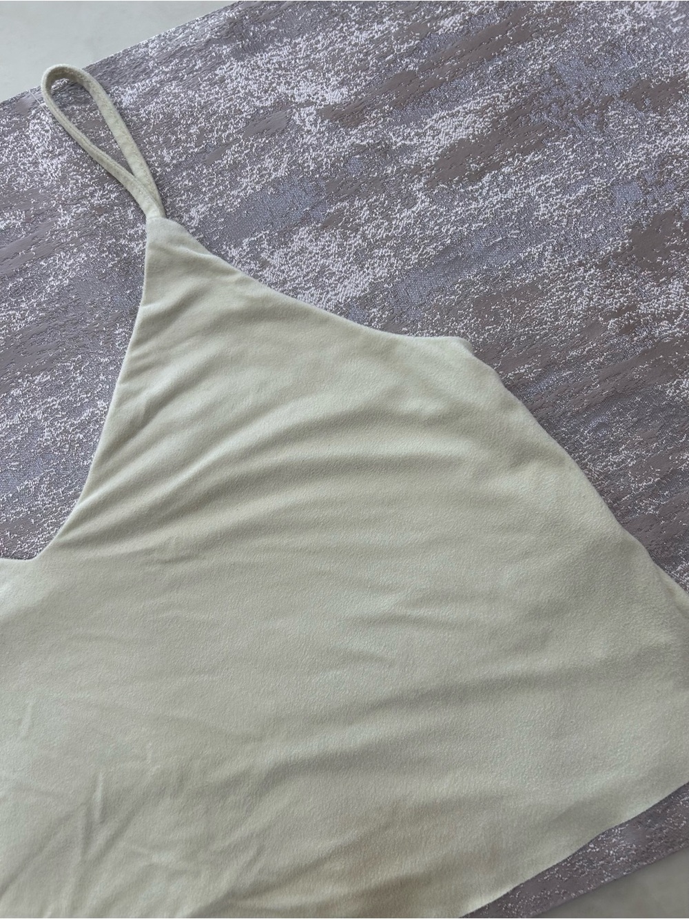 Forever 21 Women's V-Neck Spaghetti Strap Camisole